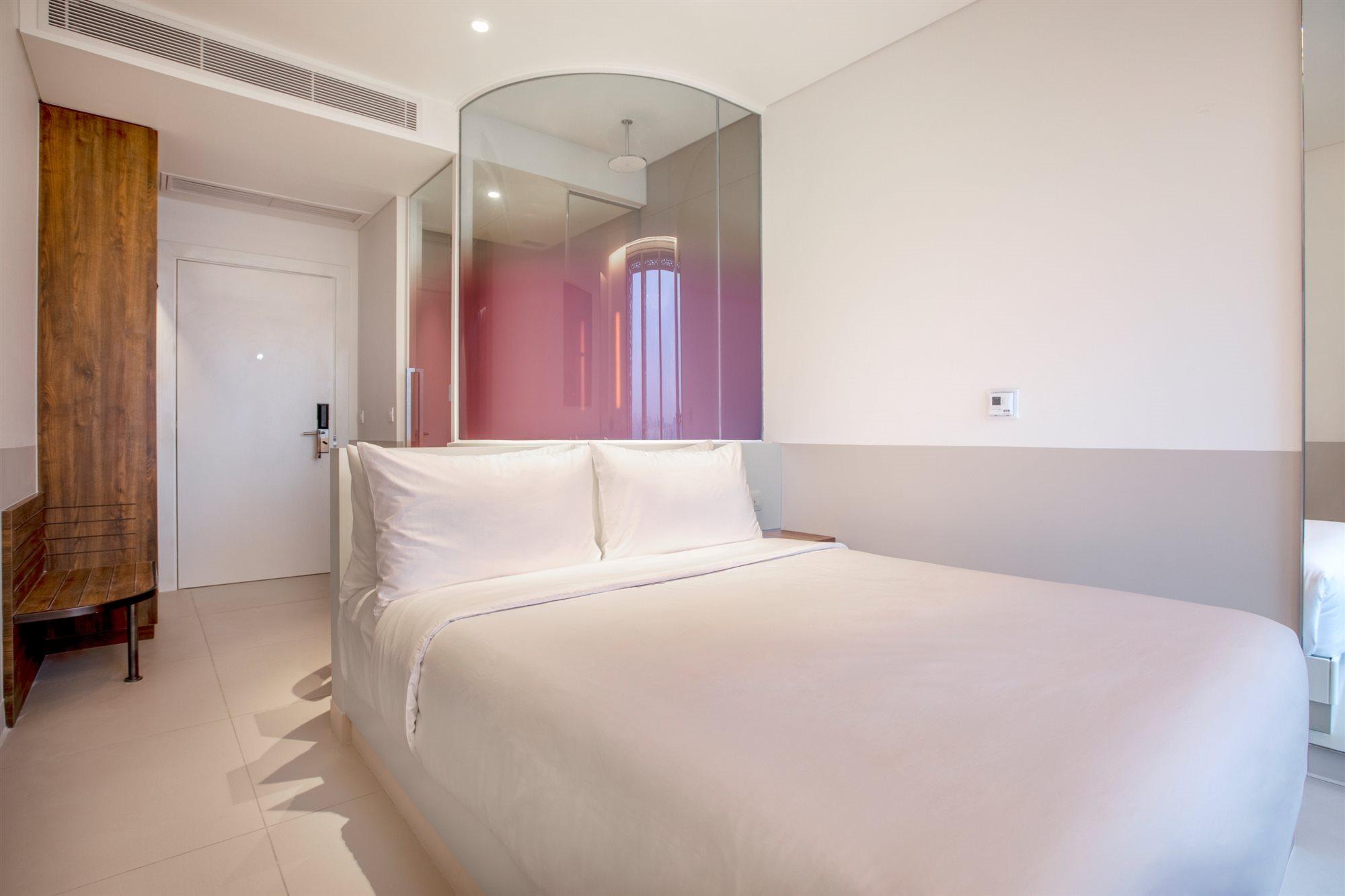 Wink Hotel Saigon Centre - 24Hrs Lifestyle Stay Hô Chi Minh-Ville Extérieur photo